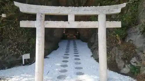 淡路島オートバイ神社の鳥居