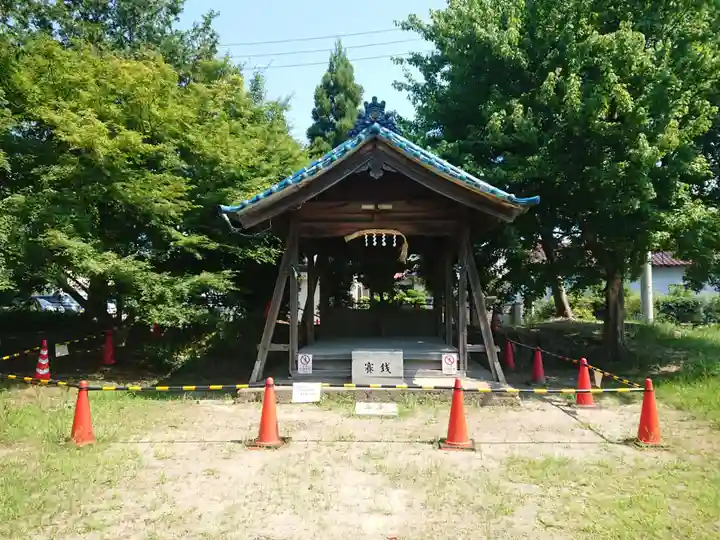 貴船神社(神領町)の本殿・本堂