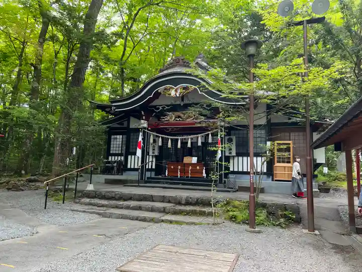 新屋山神社のその他建物
