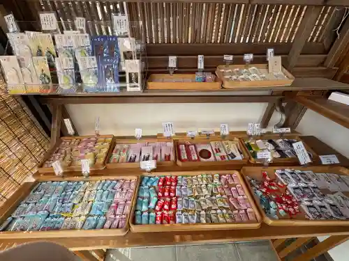 神田神社の{uncategorized: "未分類", other: "その他", undefined: "問題あり", building: "その他建物", grave: "お墓", sacred_gate: "鳥居", guardian: "狛犬", statue: "像", buddha: "仏像", history: "歴史", nature: "自然", garden: "庭園", animal: "動物", pagoda: "塔", temizu: "手水舎", mountain_gate: "山門・神門", sanctuary: "本殿・本堂", subordinate: "末社・摂社", art: "芸術", scenery: "景色", jizo: "地蔵", ema: "絵馬", goshuin: "御朱印", omikuji: "おみくじ", items: "授与品その他", amulet: "お守り", goshuincho: "御朱印帳", eats: "食事", festival: "お祭り", votive_dance: "神楽", shichigosan: "七五三参", wedding: "結婚式", experience: "体験その他", initially: "初詣", around: "周辺", anti_infection: "感染症対策"}