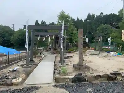 髙帝龍王龍神社（白山宮末社）の鳥居