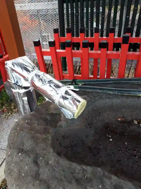 潮見ヶ岡神社の手水舎