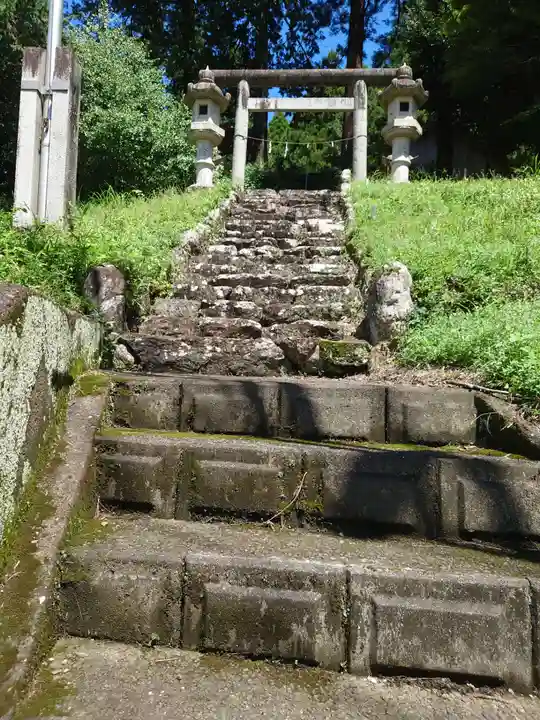 吾那神社のその他建物