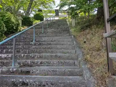 山津照神社の{uncategorized: "未分類", other: "その他", undefined: "問題あり", building: "その他建物", grave: "お墓", sacred_gate: "鳥居", guardian: "狛犬", statue: "像", buddha: "仏像", history: "歴史", nature: "自然", garden: "庭園", animal: "動物", pagoda: "塔", temizu: "手水舎", mountain_gate: "山門・神門", sanctuary: "本殿・本堂", subordinate: "末社・摂社", art: "芸術", scenery: "景色", jizo: "地蔵", ema: "絵馬", goshuin: "御朱印", omikuji: "おみくじ", items: "授与品その他", amulet: "お守り", goshuincho: "御朱印帳", eats: "食事", festival: "お祭り", votive_dance: "神楽", shichigosan: "七五三参", wedding: "結婚式", experience: "体験その他", initially: "初詣", around: "周辺", anti_infection: "感染症対策"}