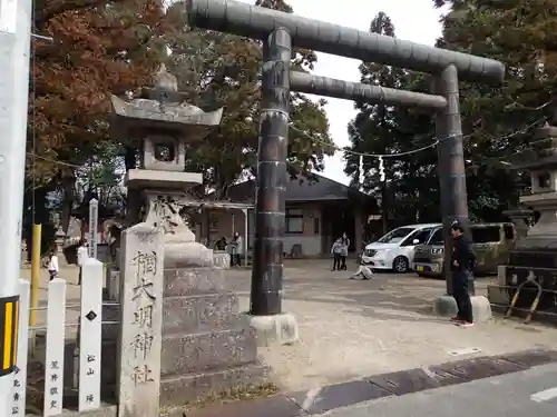 楢神社の鳥居