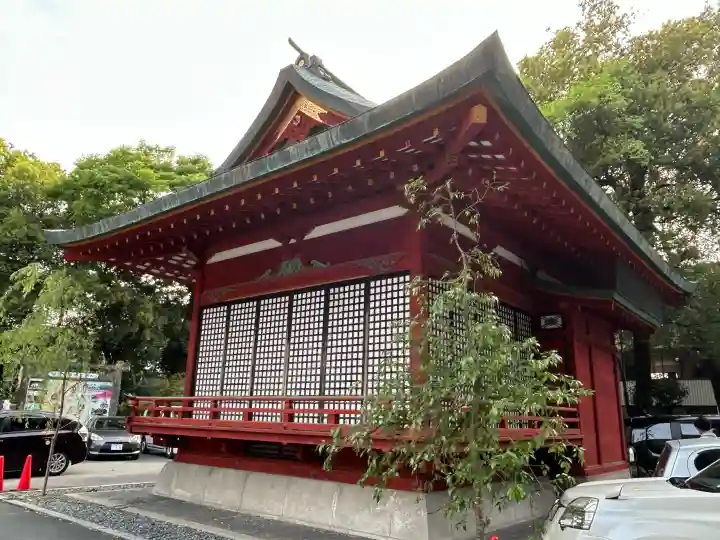 秩父神社の{uncategorized: "未分類", other: "その他", undefined: "問題あり", building: "その他建物", grave: "お墓", sacred_gate: "鳥居", guardian: "狛犬", statue: "像", buddha: "仏像", history: "歴史", nature: "自然", garden: "庭園", animal: "動物", pagoda: "塔", temizu: "手水舎", mountain_gate: "山門・神門", sanctuary: "本殿・本堂", subordinate: "末社・摂社", art: "芸術", scenery: "景色", jizo: "地蔵", ema: "絵馬", goshuin: "御朱印", omikuji: "おみくじ", items: "授与品その他", amulet: "お守り", goshuincho: "御朱印帳", eats: "食事", festival: "お祭り", votive_dance: "神楽", shichigosan: "七五三参", wedding: "結婚式", experience: "体験その他", initially: "初詣", around: "周辺", anti_infection: "感染症対策"}