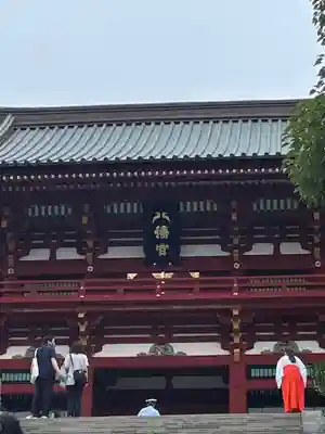 鶴岡八幡宮の山門・神門