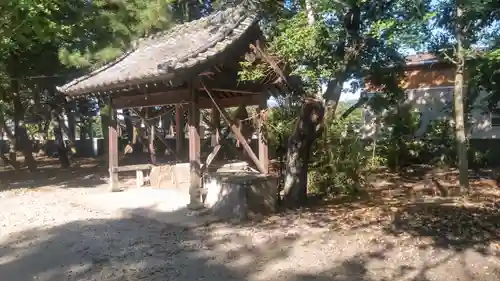 白髭神社の手水舎