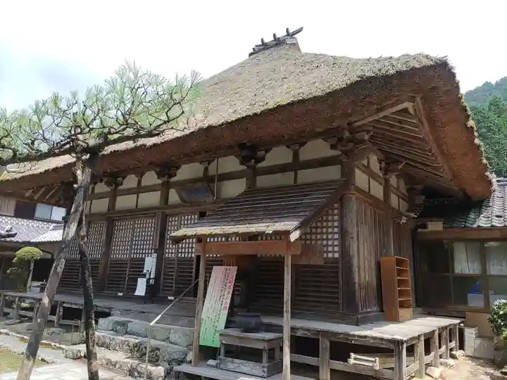 達身寺の本殿・本堂