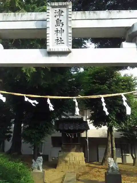 津島神社の鳥居