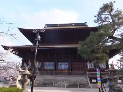 善光寺の本殿・本堂