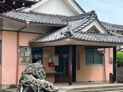 手力雄神社の{uncategorized: "未分類", other: "その他", undefined: "問題あり", building: "その他建物", grave: "お墓", sacred_gate: "鳥居", guardian: "狛犬", statue: "像", buddha: "仏像", history: "歴史", nature: "自然", garden: "庭園", animal: "動物", pagoda: "塔", temizu: "手水舎", mountain_gate: "山門・神門", sanctuary: "本殿・本堂", subordinate: "末社・摂社", art: "芸術", scenery: "景色", jizo: "地蔵", ema: "絵馬", goshuin: "御朱印", omikuji: "おみくじ", items: "授与品その他", amulet: "お守り", goshuincho: "御朱印帳", eats: "食事", festival: "お祭り", votive_dance: "神楽", shichigosan: "七五三参", wedding: "結婚式", experience: "体験その他", initially: "初詣", around: "周辺", anti_infection: "感染症対策"}