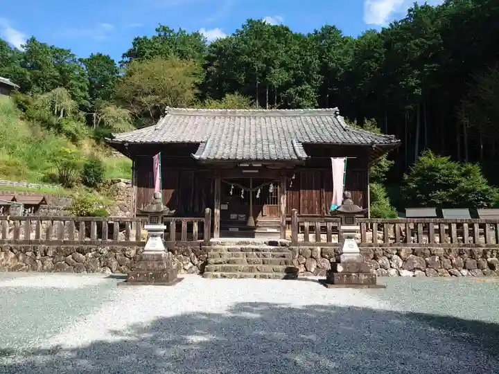 蜂前神社の本殿・本堂