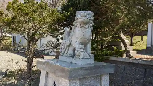 霧多布神社の狛犬