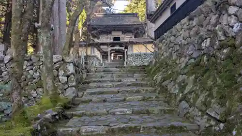 横蔵寺(岐阜県)