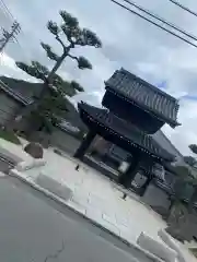 明覚寺の山門