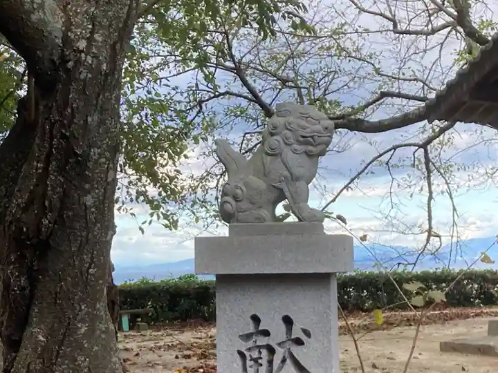 古和気神社の狛犬