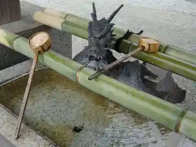 長津田王子神社の手水舎