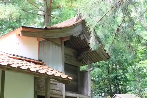 春日神社の本殿