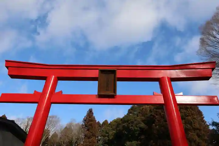 三光稲荷神社の鳥居