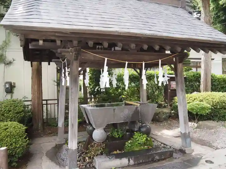 諏訪大社下社春宮の手水舎