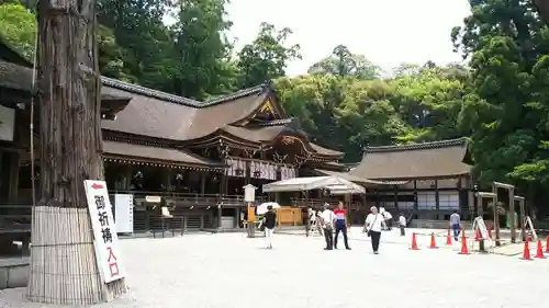 大神神社の本殿・本堂