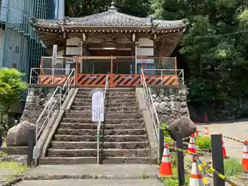 多度観音堂の本殿・本堂
