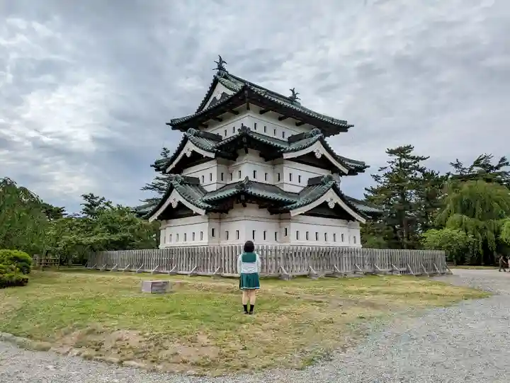 青森縣護國神社の周辺