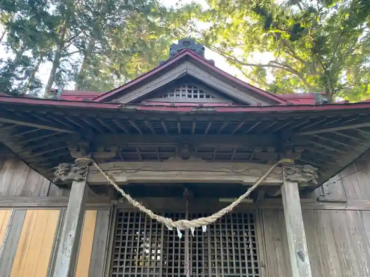 冨崎神社の本殿・本堂