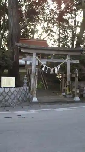 石神社の鳥居