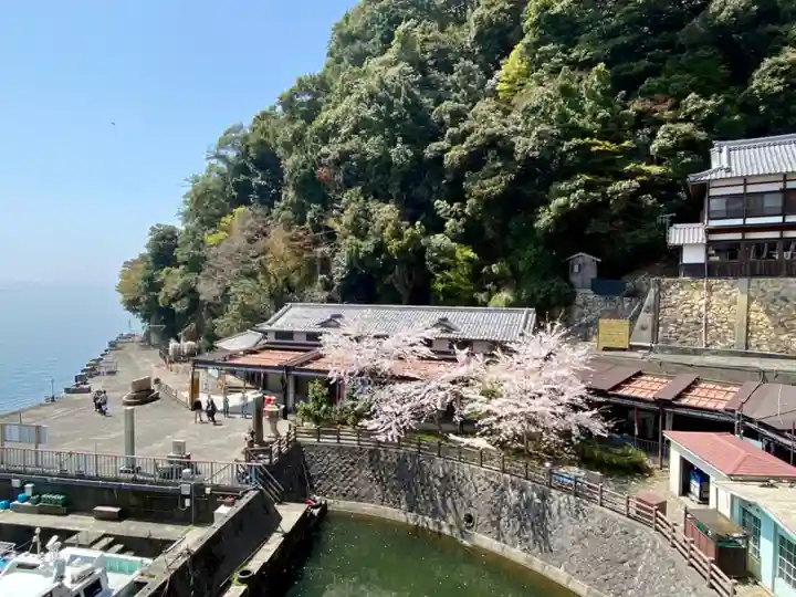 竹生島神社(都久夫須麻神社)の周辺