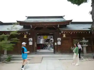 櫛田神社の山門・神門