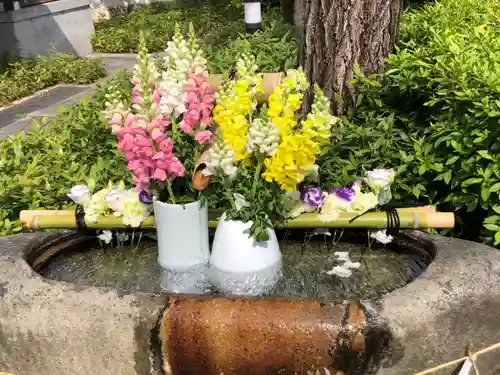 伊和志津神社の手水舎