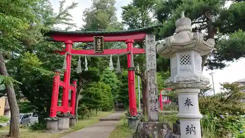 北東本宮小室浅間神社の鳥居