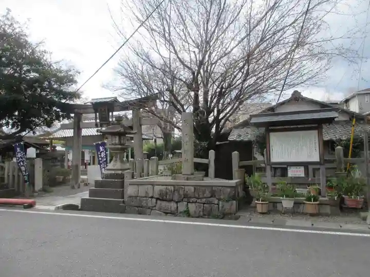 石坐神社(滋賀県)