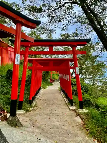 扇森稲荷神社の鳥居