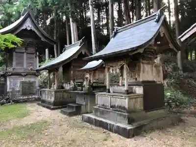 坂本八幡神社の末社・摂社
