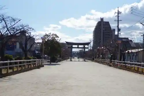 尾張大國霊神社（国府宮）の鳥居