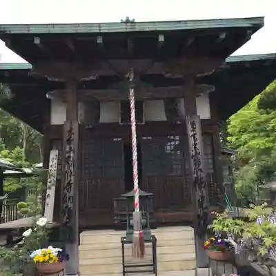 勧修寺の本殿・本堂