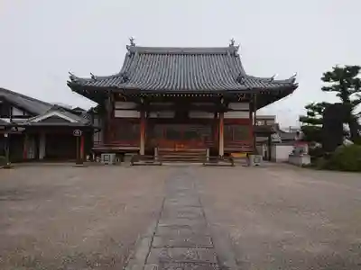 上行寺の本殿・本堂