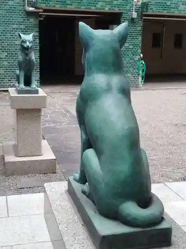 宮益御嶽神社の狛犬