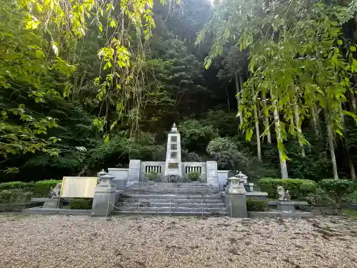 嚴島神社(奈良県)