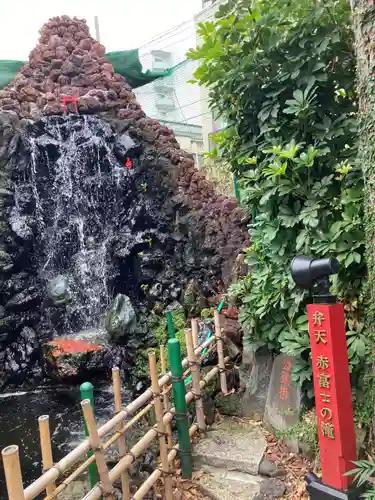 吉原弁財天本宮（吉原神社奥宮）(東京都)