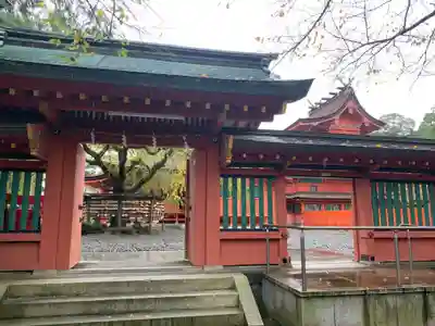 富士山本宮浅間大社の山門・神門