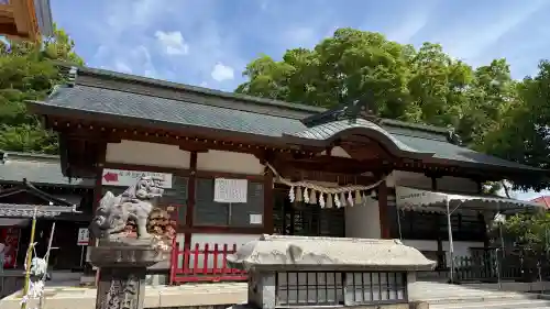 新羅神社の本殿・本堂
