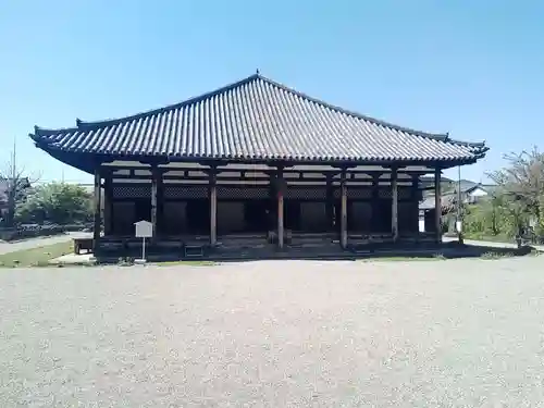 元興寺の本殿・本堂