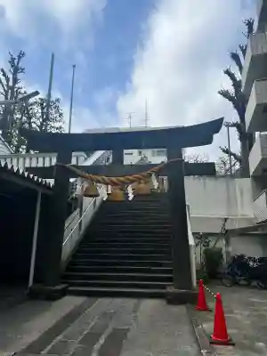 高輪神社の{uncategorized: "未分類", other: "その他", undefined: "問題あり", building: "その他建物", grave: "お墓", sacred_gate: "鳥居", guardian: "狛犬", statue: "像", buddha: "仏像", history: "歴史", nature: "自然", garden: "庭園", animal: "動物", pagoda: "塔", temizu: "手水舎", mountain_gate: "山門・神門", sanctuary: "本殿・本堂", subordinate: "末社・摂社", art: "芸術", scenery: "景色", jizo: "地蔵", ema: "絵馬", goshuin: "御朱印", omikuji: "おみくじ", items: "授与品その他", amulet: "お守り", goshuincho: "御朱印帳", eats: "食事", festival: "お祭り", votive_dance: "神楽", shichigosan: "七五三参", wedding: "結婚式", experience: "体験その他", initially: "初詣", around: "周辺", anti_infection: "感染症対策"}