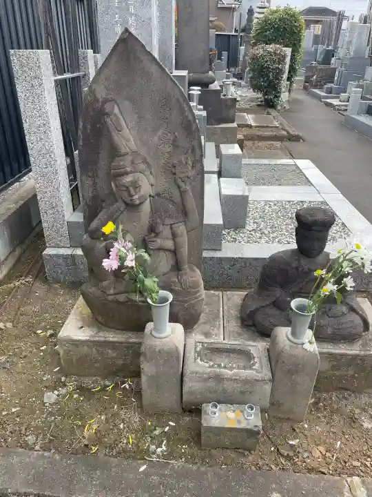 勝興寺の{uncategorized: "未分類", other: "その他", undefined: "問題あり", building: "その他建物", grave: "お墓", sacred_gate: "鳥居", guardian: "狛犬", statue: "像", buddha: "仏像", history: "歴史", nature: "自然", garden: "庭園", animal: "動物", pagoda: "塔", temizu: "手水舎", mountain_gate: "山門・神門", sanctuary: "本殿・本堂", subordinate: "末社・摂社", art: "芸術", scenery: "景色", jizo: "地蔵", ema: "絵馬", goshuin: "御朱印", omikuji: "おみくじ", items: "授与品その他", amulet: "お守り", goshuincho: "御朱印帳", eats: "食事", festival: "お祭り", votive_dance: "神楽", shichigosan: "七五三参", wedding: "結婚式", experience: "体験その他", initially: "初詣", around: "周辺", anti_infection: "感染症対策"}