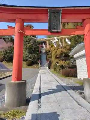 秋葉神社の{uncategorized: "未分類", other: "その他", undefined: "問題あり", building: "その他建物", grave: "お墓", sacred_gate: "鳥居", guardian: "狛犬", statue: "像", buddha: "仏像", history: "歴史", nature: "自然", garden: "庭園", animal: "動物", pagoda: "塔", temizu: "手水舎", mountain_gate: "山門・神門", sanctuary: "本殿・本堂", subordinate: "末社・摂社", art: "芸術", scenery: "景色", jizo: "地蔵", ema: "絵馬", goshuin: "御朱印", omikuji: "おみくじ", items: "授与品その他", amulet: "お守り", goshuincho: "御朱印帳", eats: "食事", festival: "お祭り", votive_dance: "神楽", shichigosan: "七五三参", wedding: "結婚式", experience: "体験その他", initially: "初詣", around: "周辺", anti_infection: "感染症対策"}