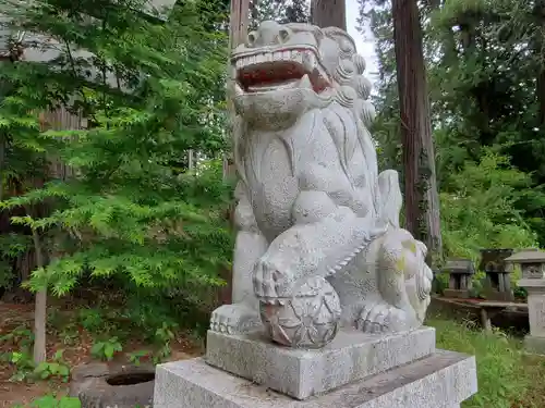 若宮八幡神社の狛犬